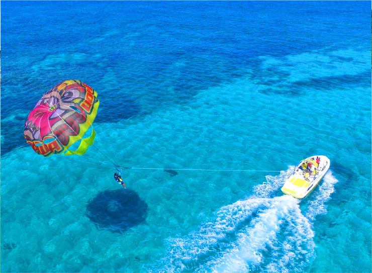 株式会社ブルーラグーンオキナワ