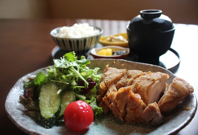 和食とバル 岳