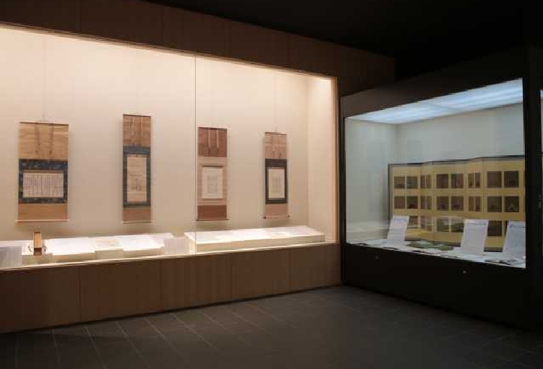 高岡市万葉歴史館