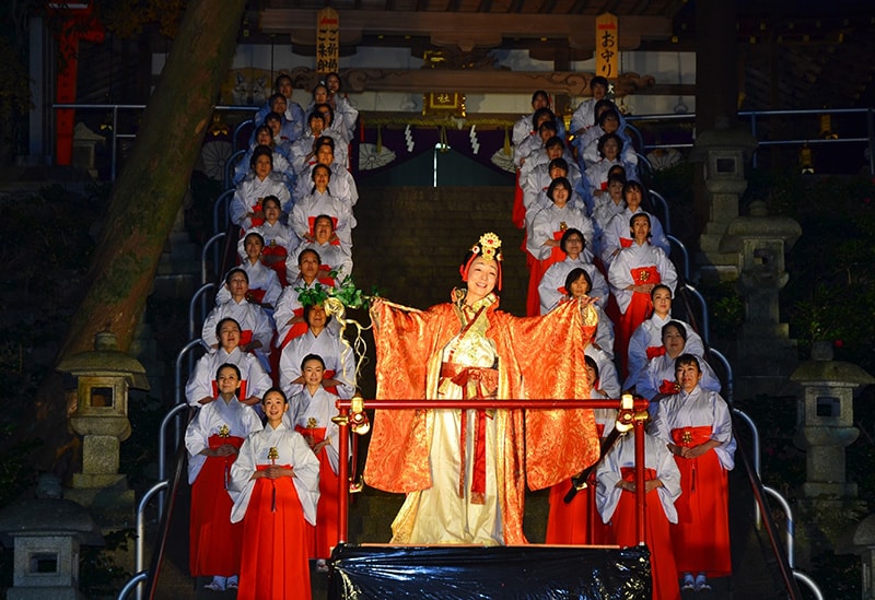 枚岡神社