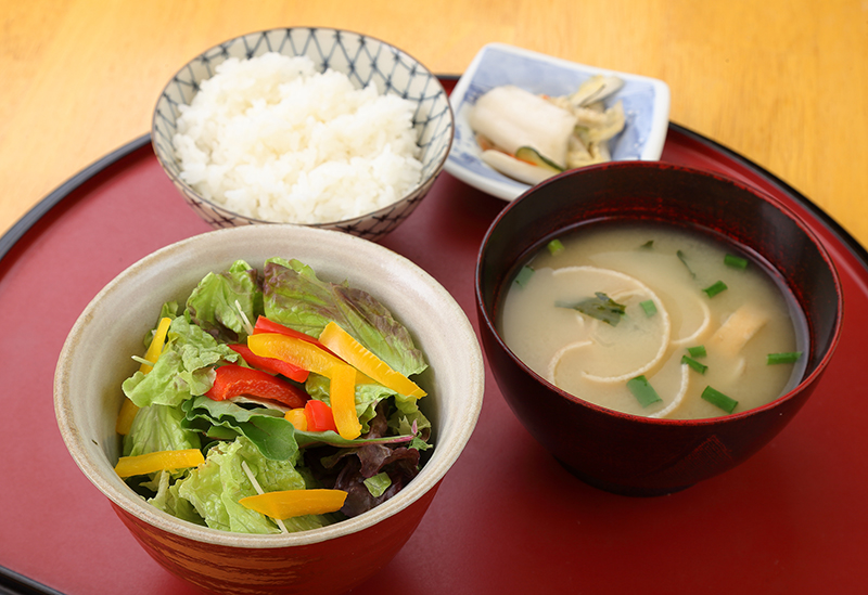 一汁三菜