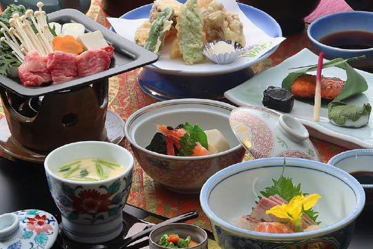 割烹・和食堂 看雲楼