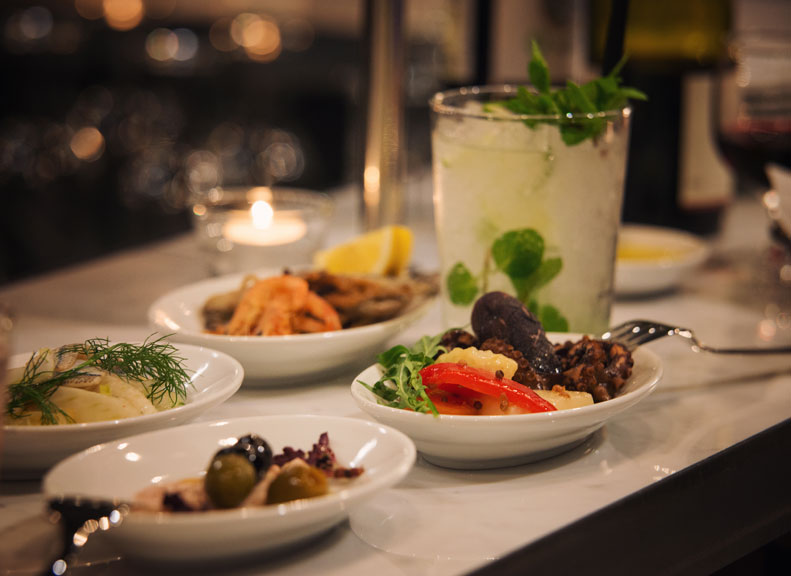 「The RESTAURANT」＆「KOG BAR」