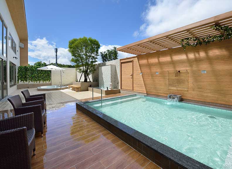 温泉保養士が厳選した8つのお風呂を満喫