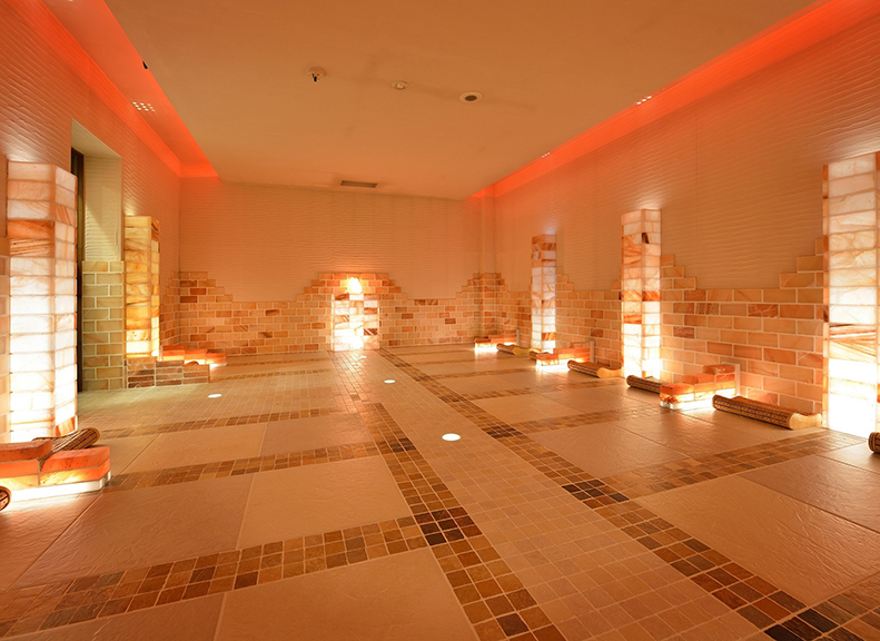 3種の天然石を使った岩盤浴が人気