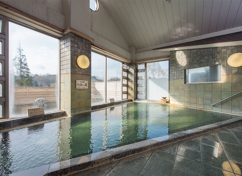 ミネラル豊富で良質な3種類の温泉を堪能