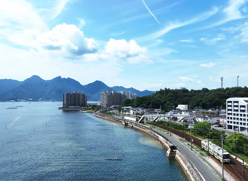 豊かな沿線の暮らし寄り添う“ひろでん”