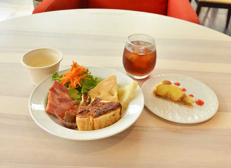 パティシエが手がけるランチメニュー