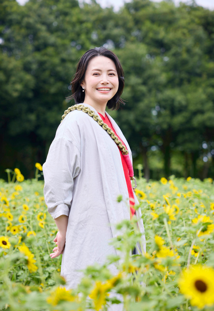 ひまわりが咲くこもれび 森のイバライドの美村里江さん