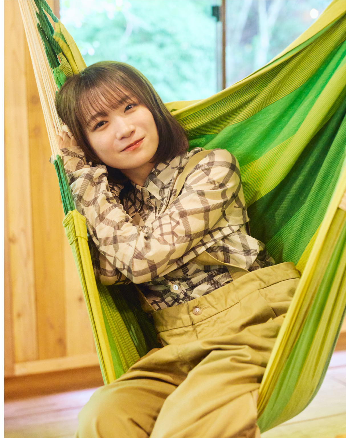 秋元真夏さん/GREEN ROOM