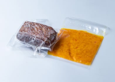 紀州鴨のスモークと湯浅産柑橘のマーマレード
