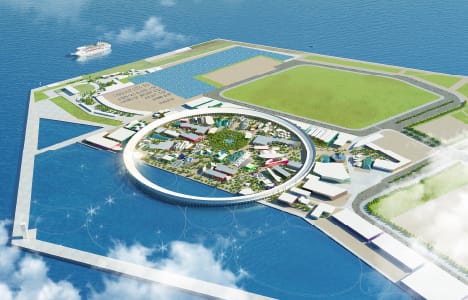 海や空と一体化した会場