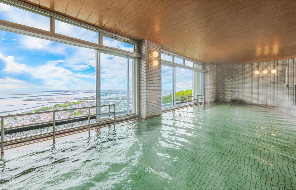 山の上にある絶景温泉 亀の井ホテル 焼津