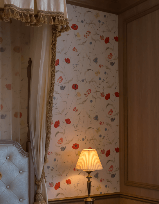 牧歌的で上品なインテリアで優雅なひと時へ