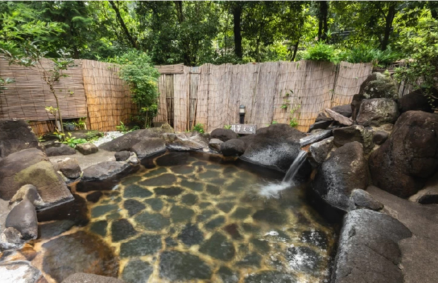 自然と源泉に包まれる心やすらぐ嬉野の宿旅館 千湯樓