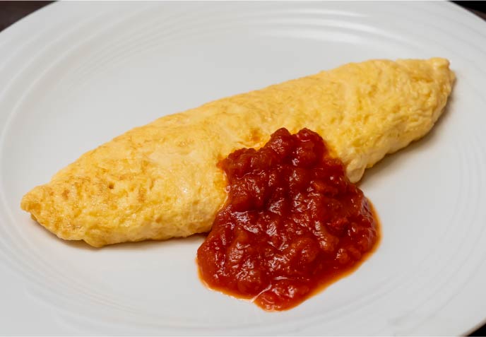 卵料理は目玉焼きとオムレツから選べる