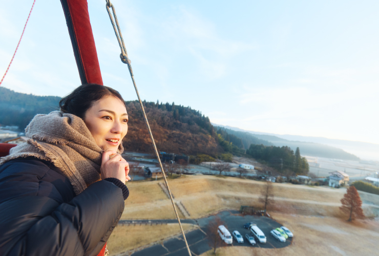 上空での撮影も可能。板谷さんもこの後、自分のスマホで撮影を楽しんでいました