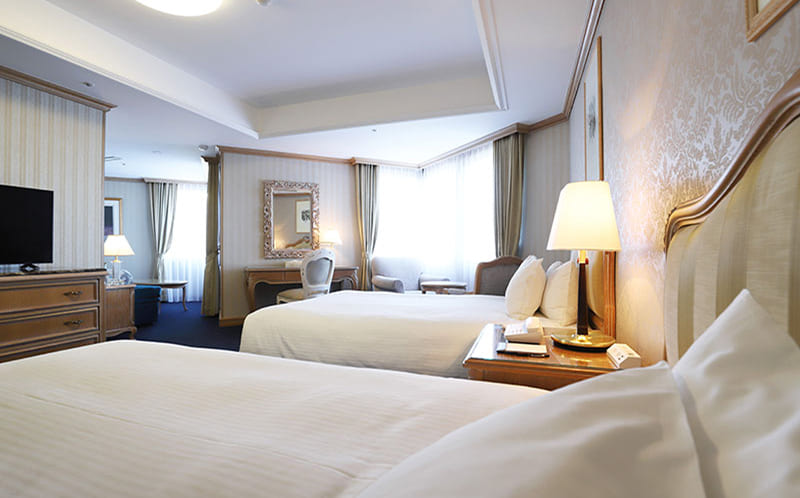 ゆったりとした広さの清潔感あふれる客室