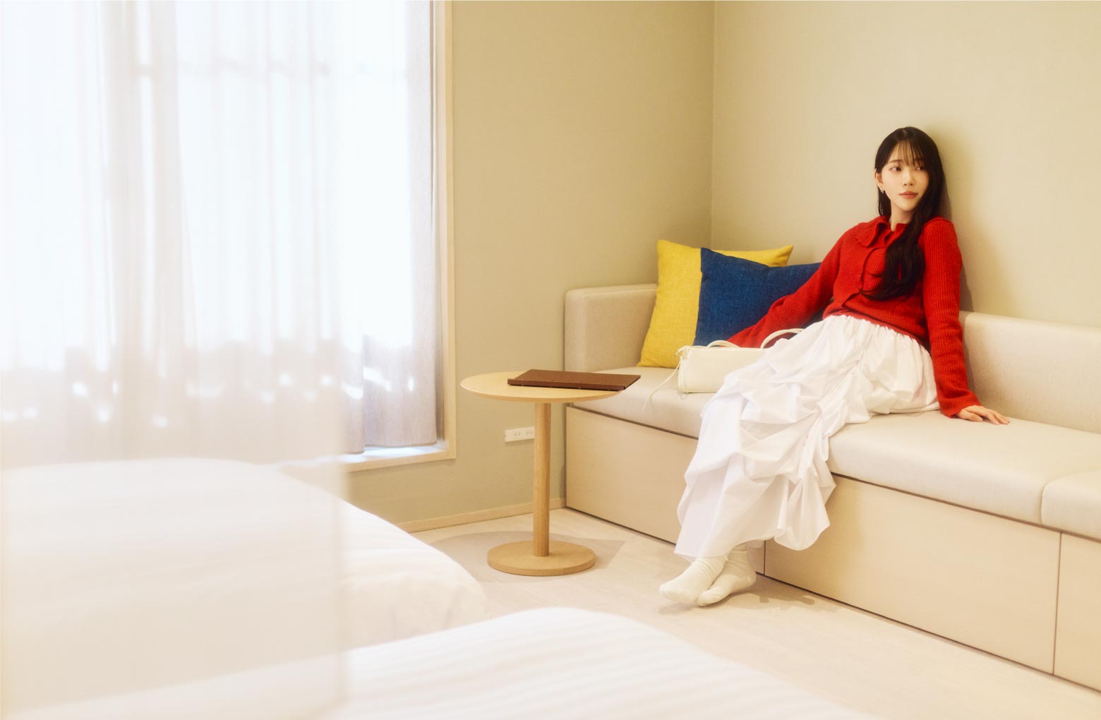 1～2名用の客室が全8室。ぬくもりと洗練が調和する空間で日常を忘れよう