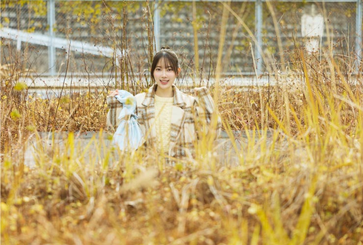 スロープの奥まで進むとプールの真ん中から顔を出せるのがユニーク！