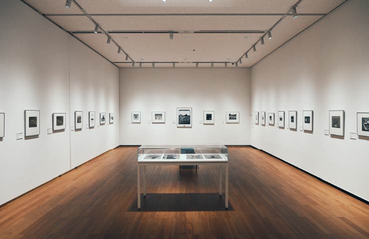 「収蔵する1万点の作品を広く見ていただきたい」との思いから、常設展も定期的に入れ替えを行う