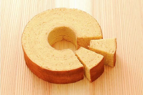 「大江ノ郷バウムクーヘン」1,382円