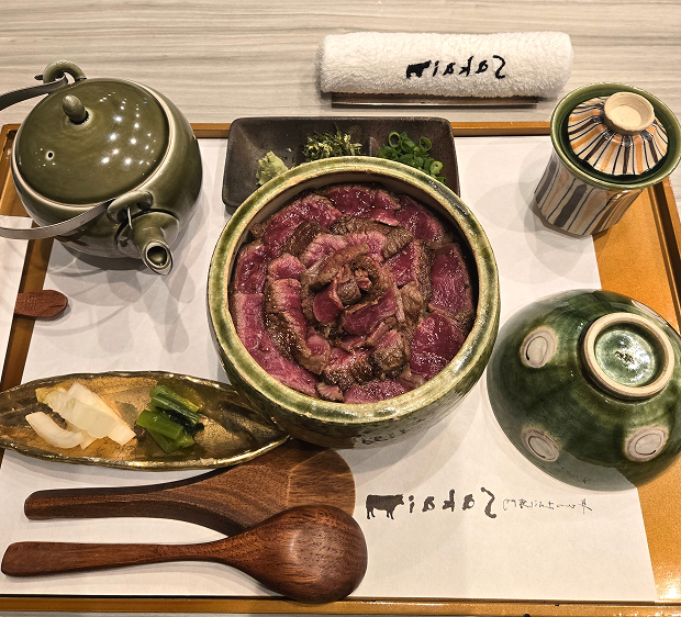 ヒレ・シャトーブリアン・ローストビーフ、3つのおひつで食べ比べる贅沢