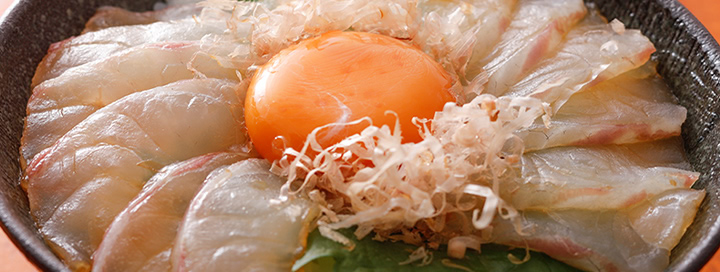 名物を食べ尽くす！
