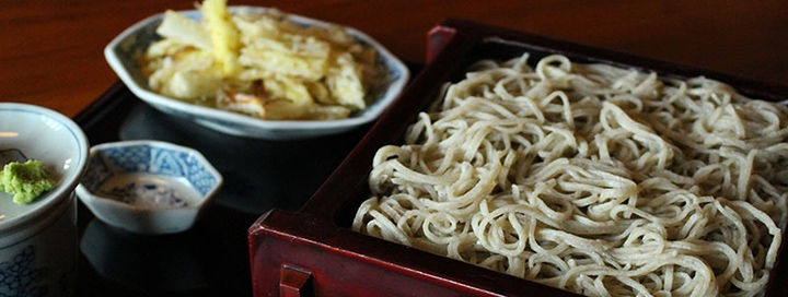 名物を食べ尽くす！