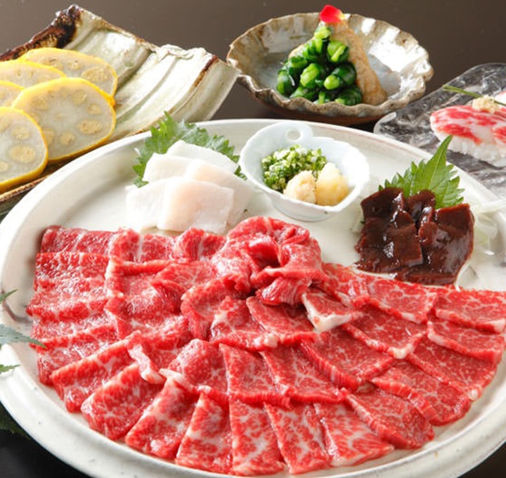 名物を食べ尽くす!