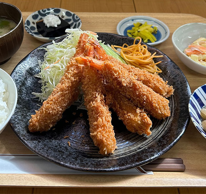 名物を食べ尽くす!