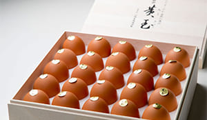 ≪最高級品≫黄玉２５個木箱入り