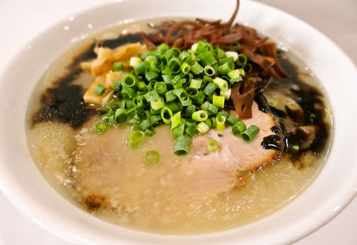 MONCHAN RAMEN SHUN