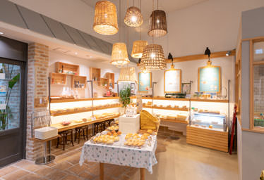 cafe＆bakery APLICO