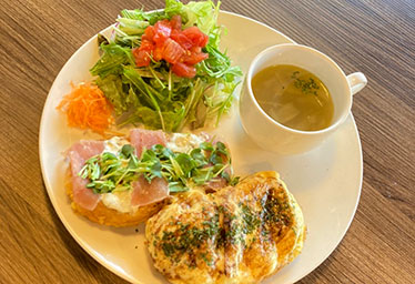 フレンチトースト専門店 CAFE LA PAIX 甲府昭和店