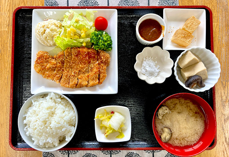 草枕温泉花の館