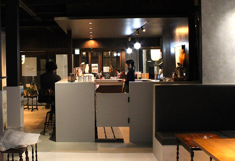 Ray cafe