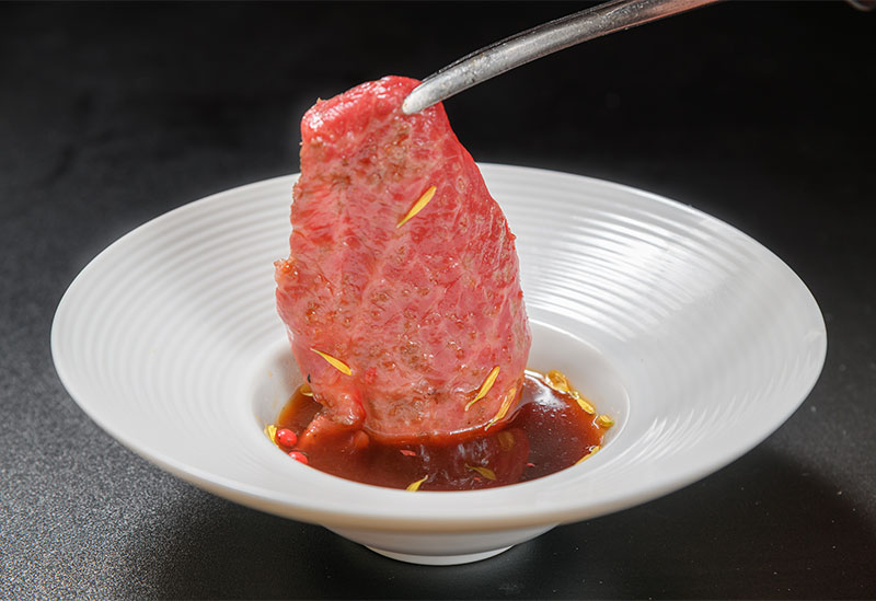 炭火焼肉 彩香園