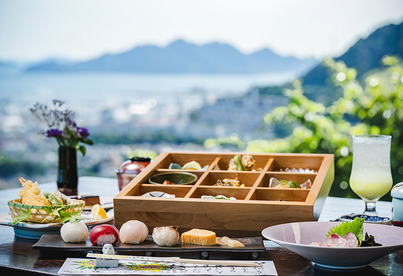 寿司・炭火割烹 厳遊庭