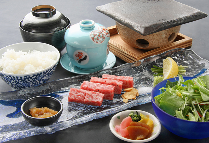寿司・炭火割烹　厳遊庭