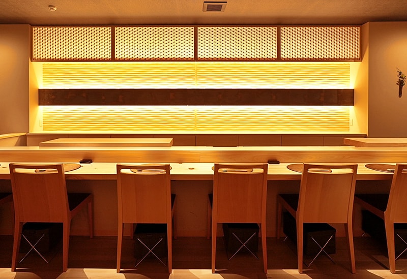 鮨と料理 案山子