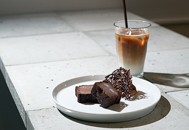 THE SMILE CHOCOLATE cafe &