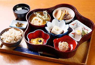 中央食堂 さんぼう