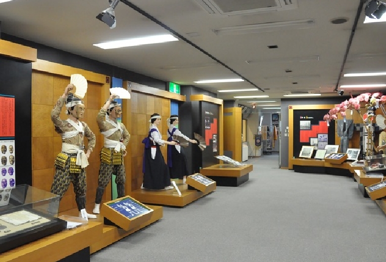 秋田市民俗芸能伝承館(ねぶり流し館)