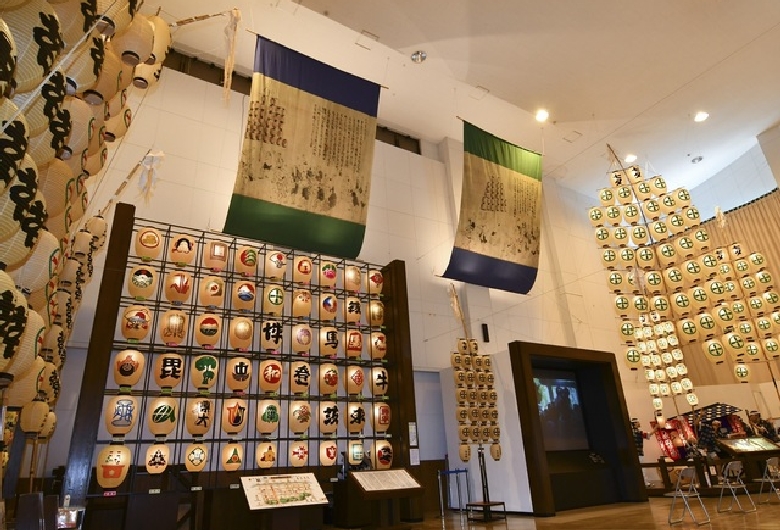 秋田市民俗芸能伝承館(ねぶり流し館)