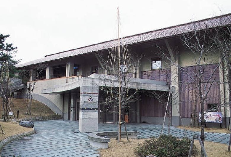 石川県九谷焼美術館