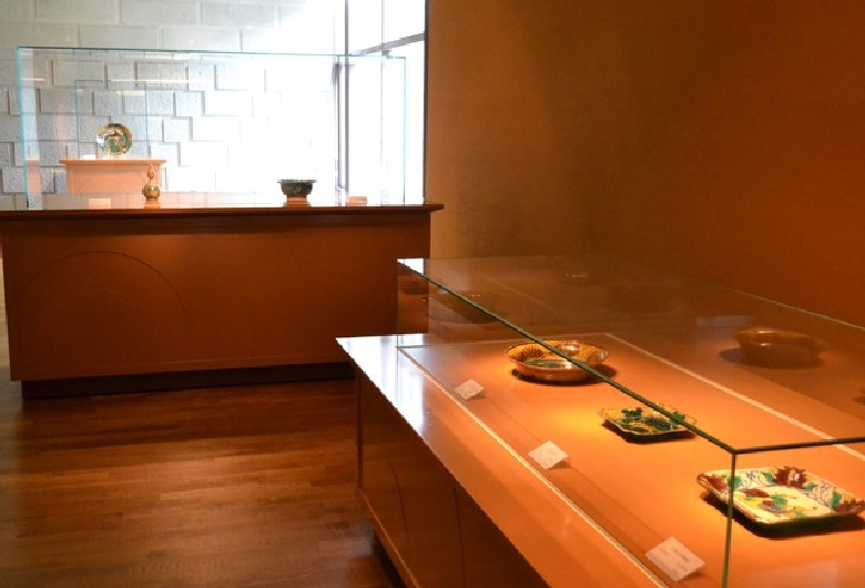 石川県九谷焼美術館