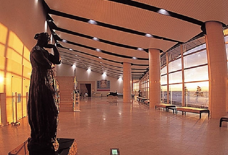 島根県立美術館