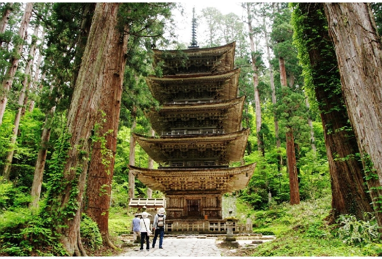 出羽神社（出羽三山神社）