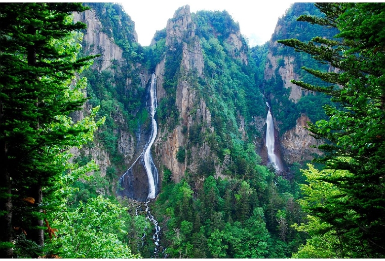 銀河・流星の滝（層雲峡）